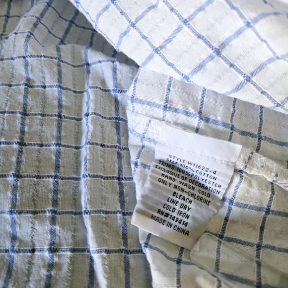 Johnny Was Workshop Miro Tassle Blue White Embroidered Blouse Sz Large MSRP $235 - Picture 10 of 10